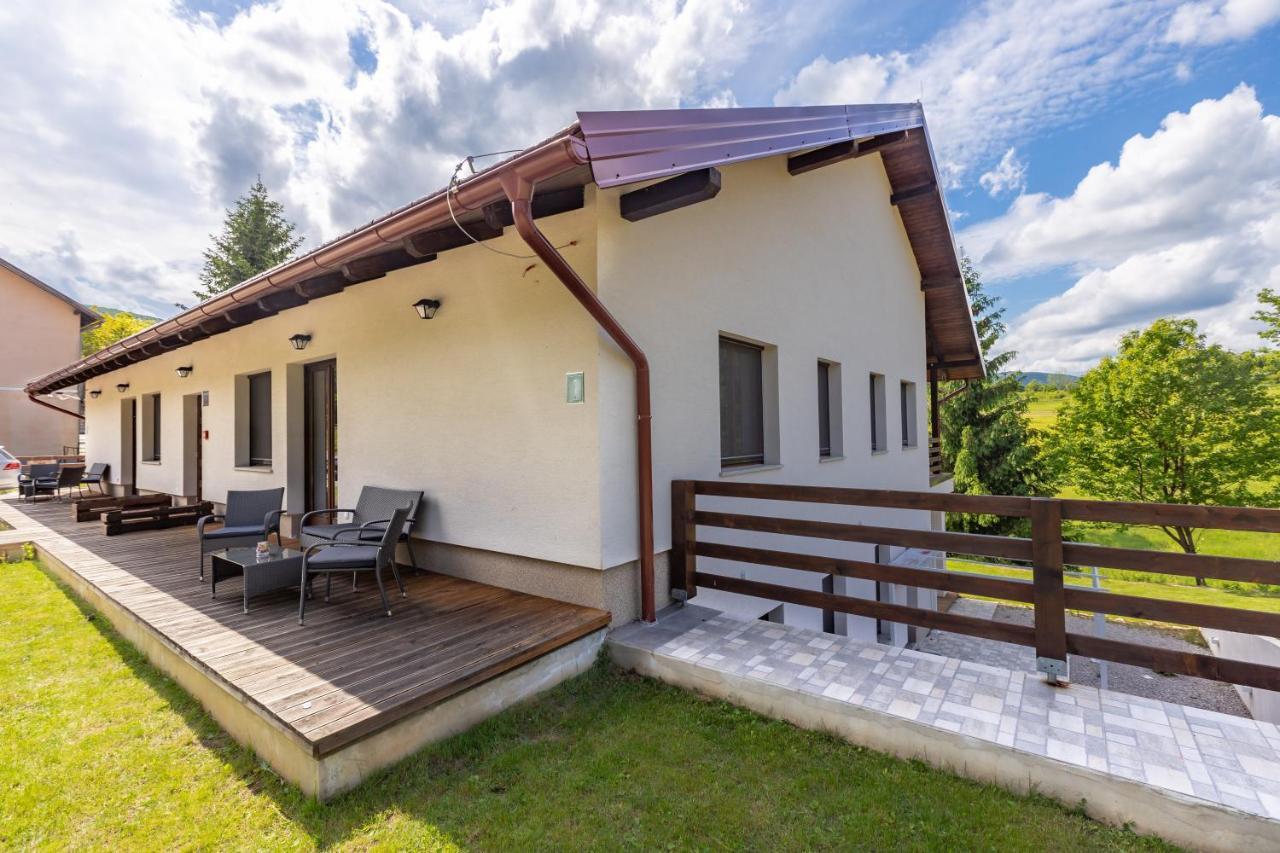 B&B Green Serenity Plitvice Lakes Plitvička Jezera Rum bild